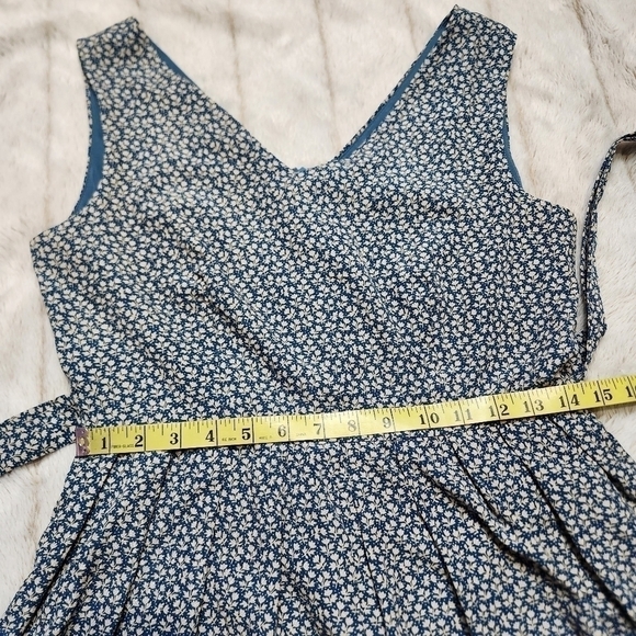 Floral Dress Sleeveless Blue, tan and cream colors Size S SM WARDROBE - Picture 14 of 16
